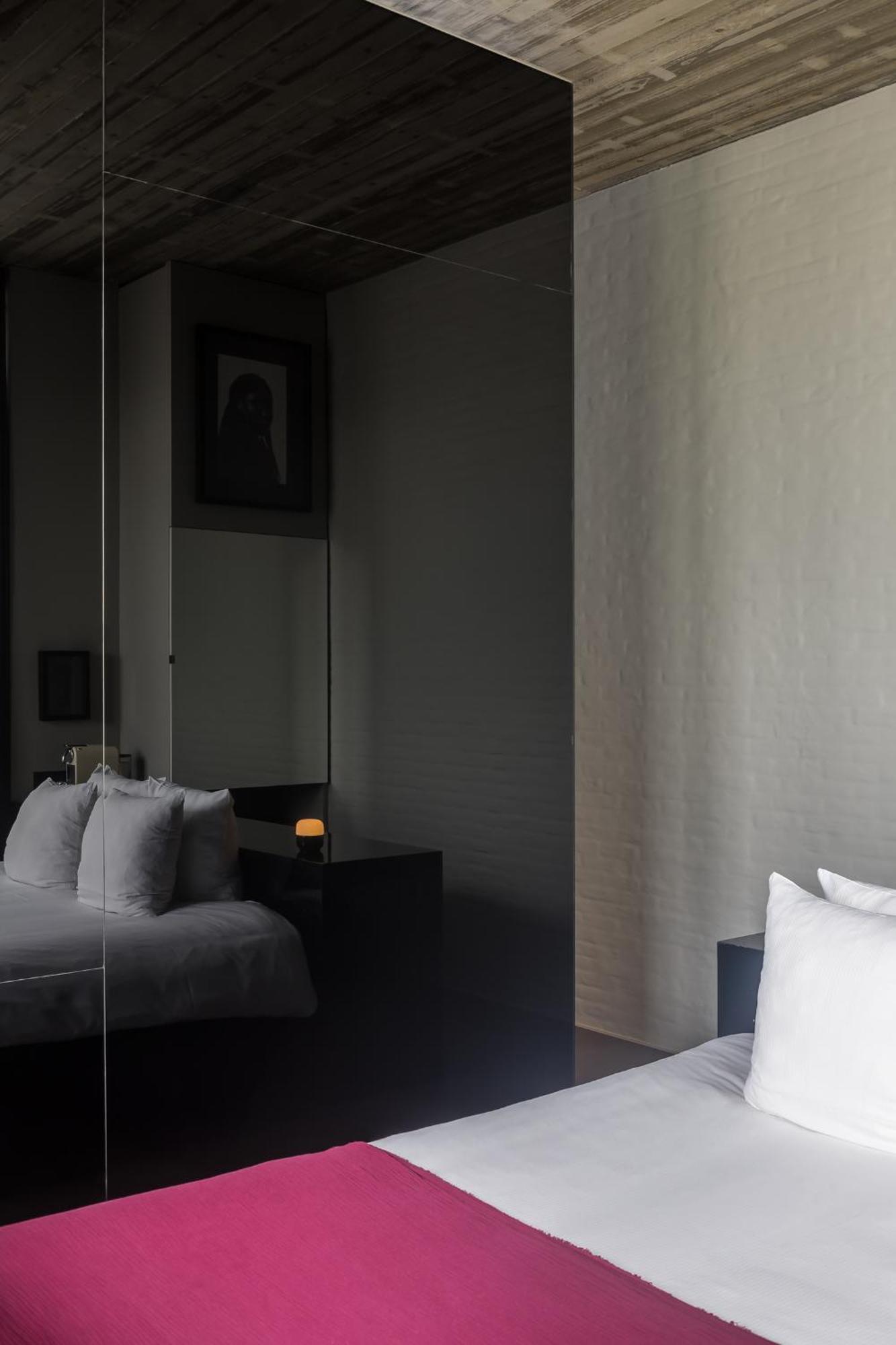 Pilar Hotel